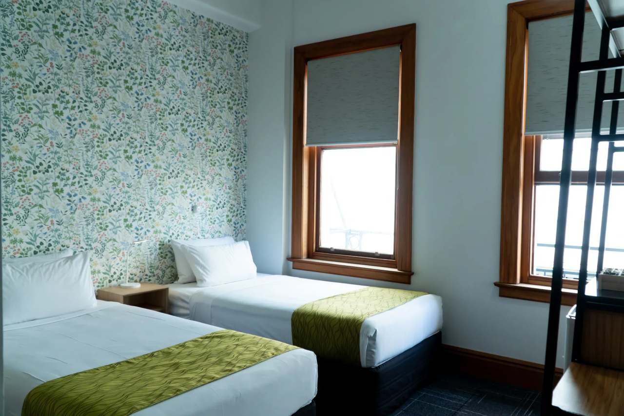 The Cambridge Hotel — photo 2