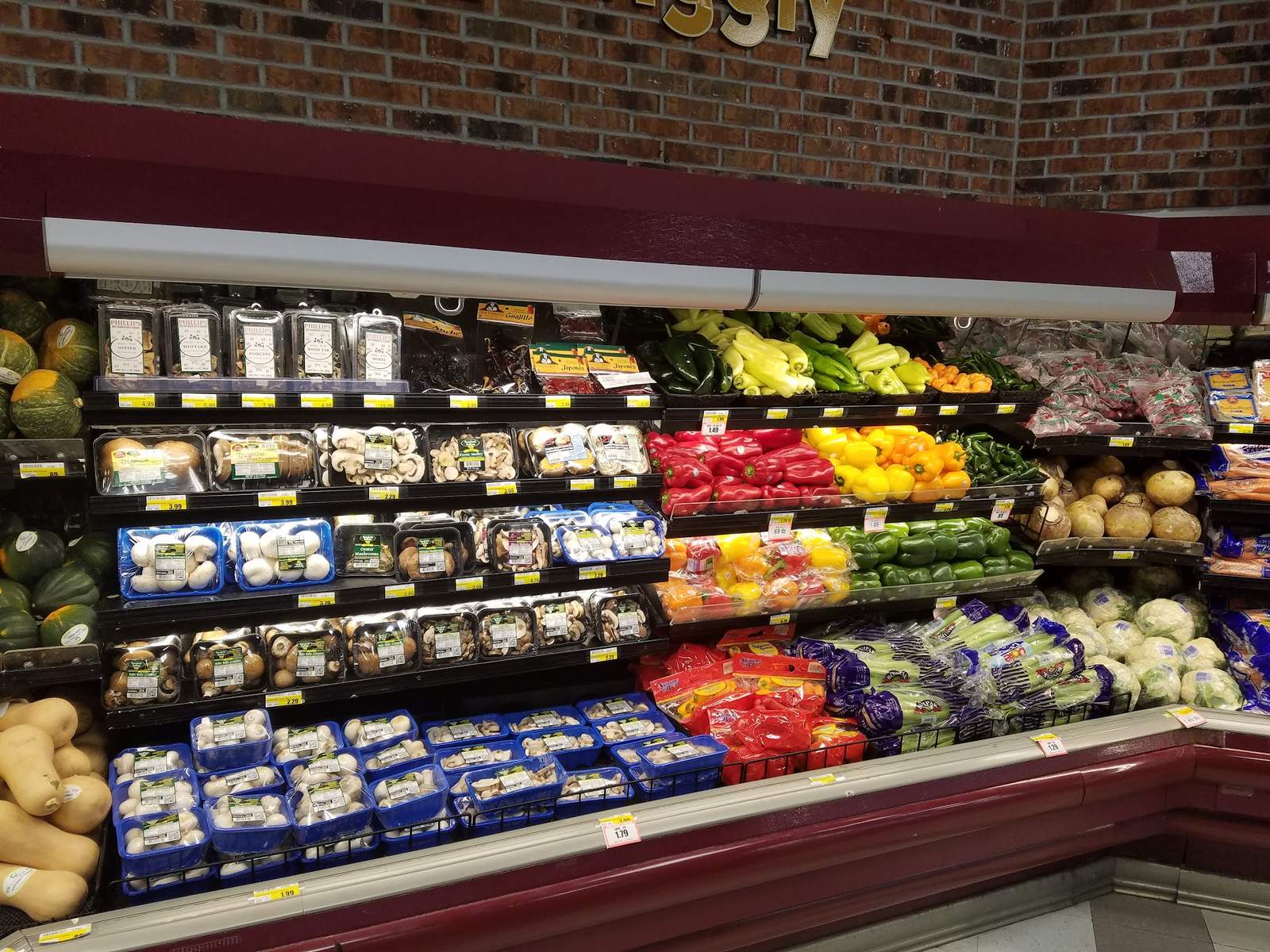 Fox Bros. Piggly Wiggly - Slinger — photo 2