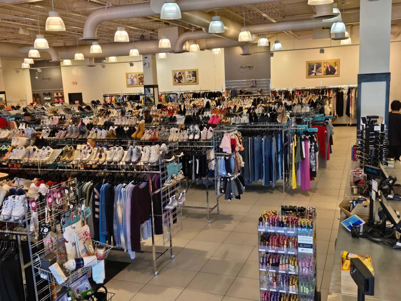 Plato's Closet Appleton — photo 2