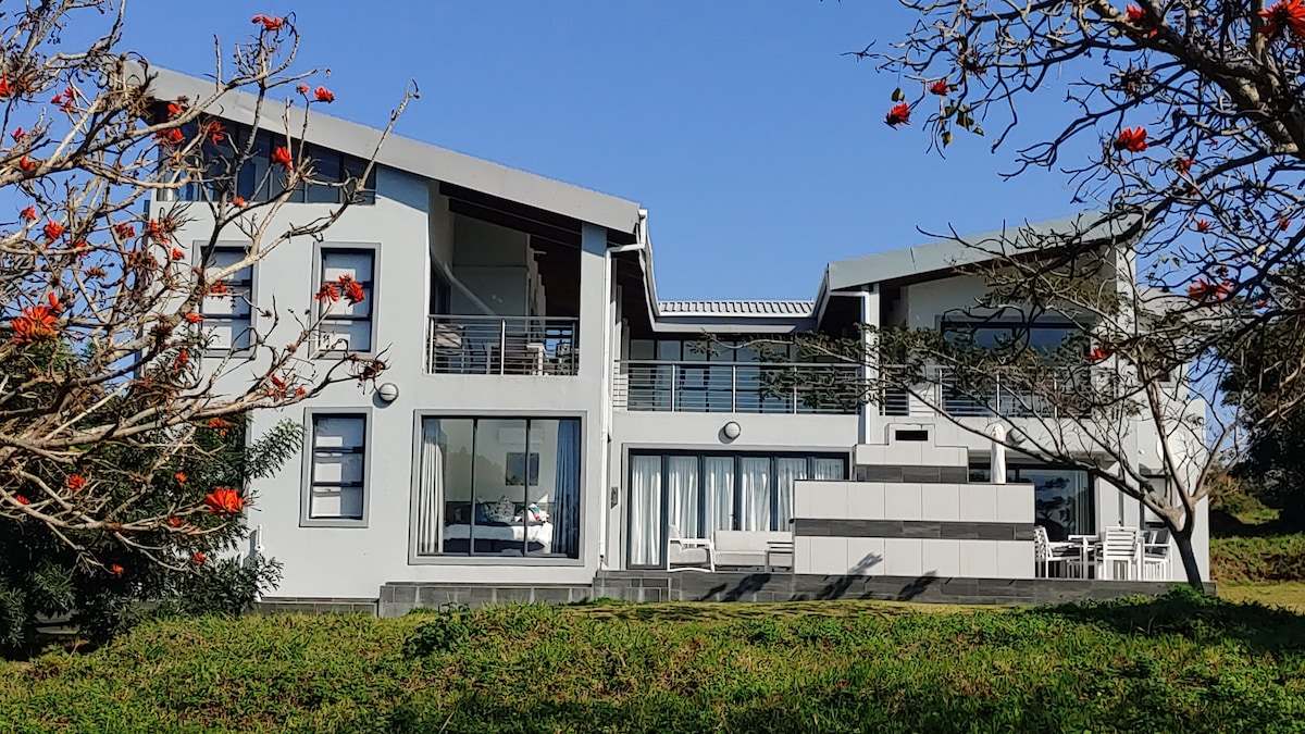 Ridge House — photo 1